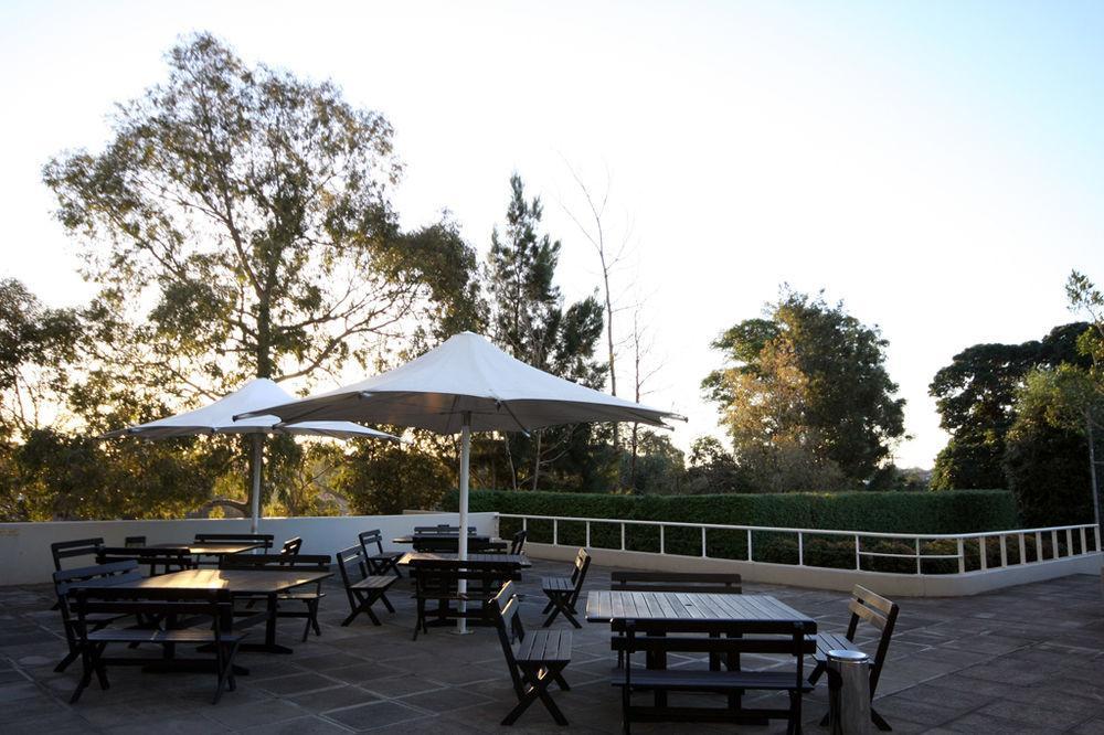 Mercure Sydney Parramatta Rosehill Exterior photo